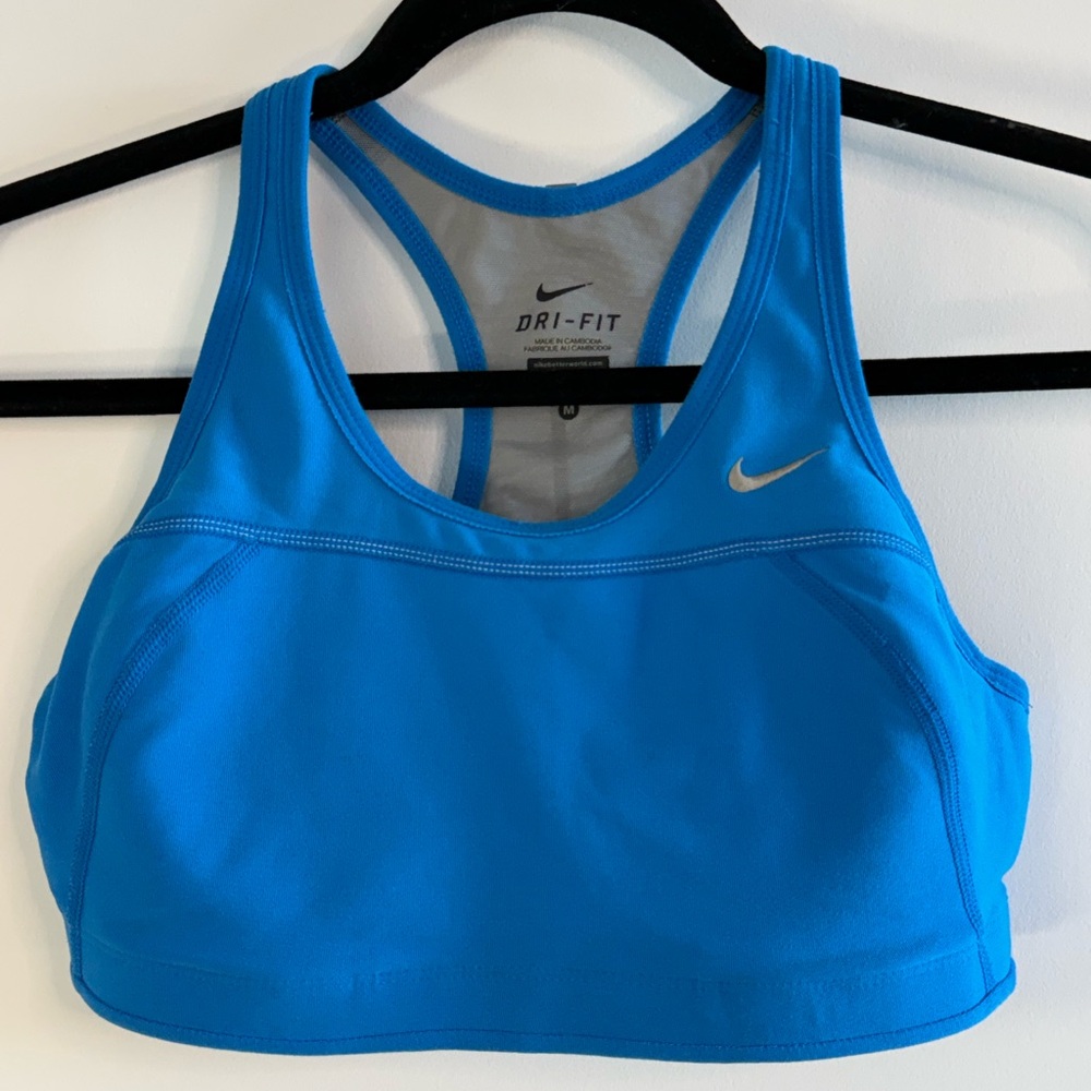 Nike Dri-Fit Women's Sports Bra - Medium